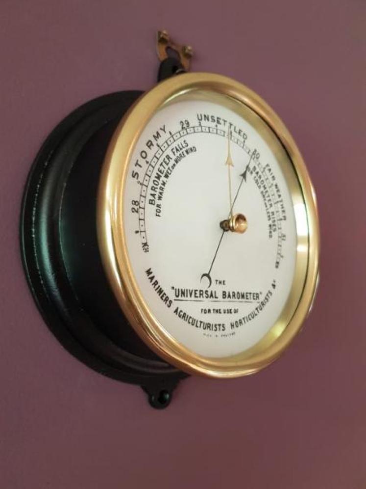 Superb Victorian Universal Horticulturalists Barometer - Image 1