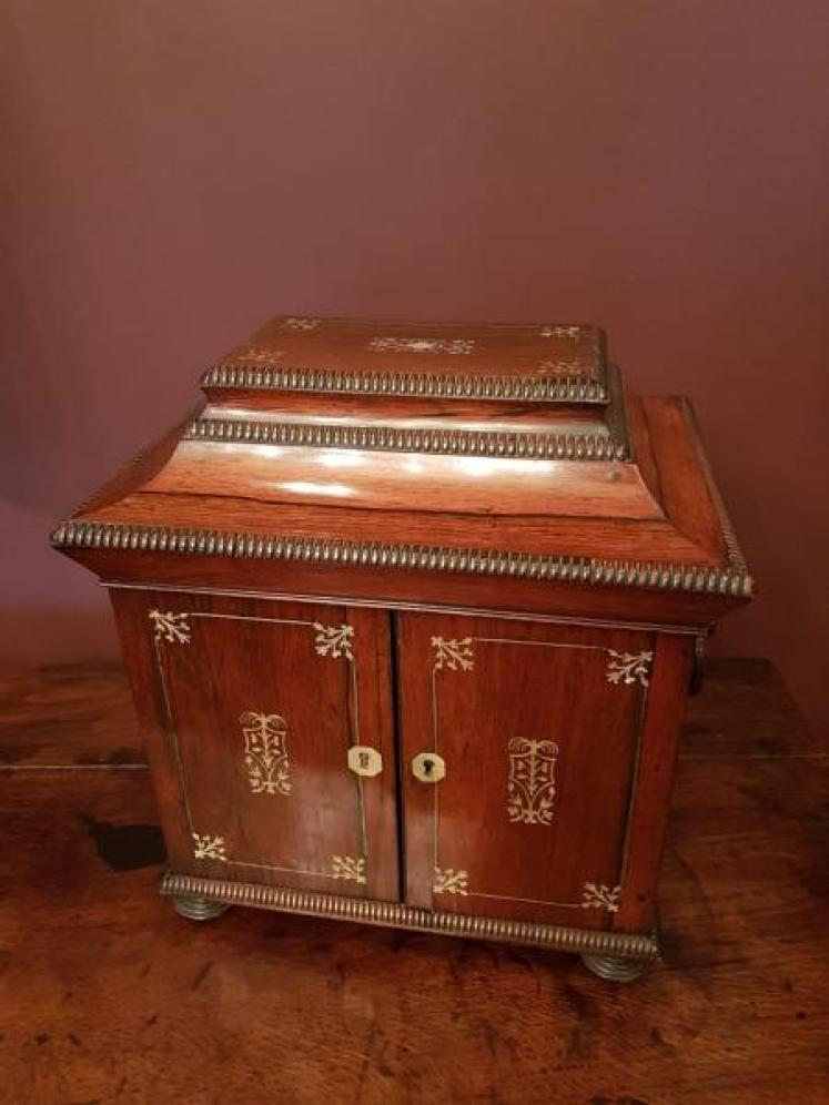 Superb Early Victorian Rosewood Sewing Cabinet - Image 1