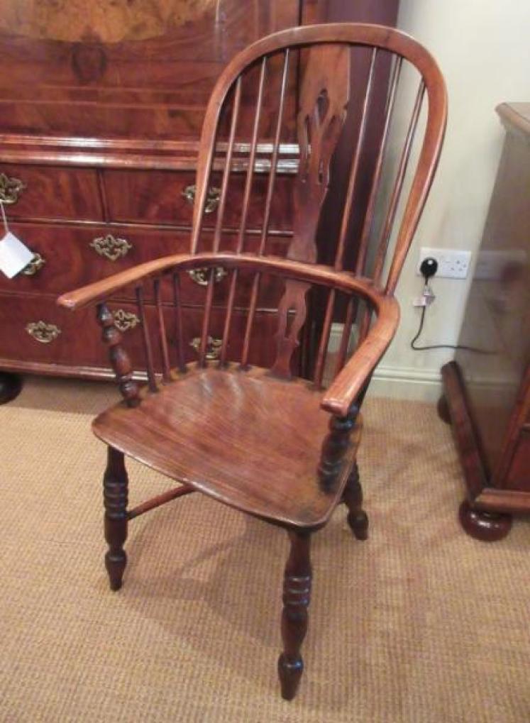 Early Victorian Antique Ash and Elm Windsor Chair - Image 5