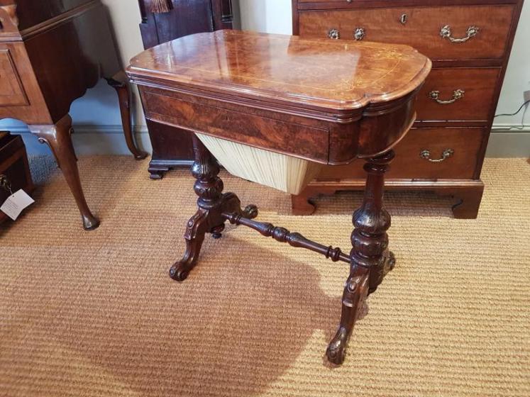 Victorian Burr Walnut Work and Gaming Table  - Image 5
