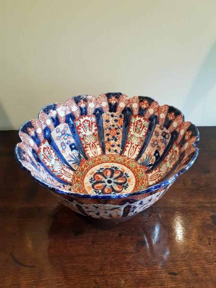 Outstanding Large Antique 19th Century Imari Bowl - Image 1