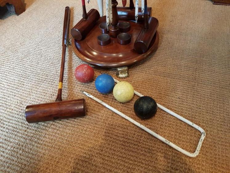 Superb Victorian Mahogany Croquet Stand - Image 2