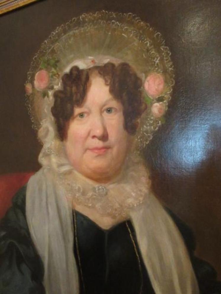 Mid Victorian Antique Oil on Canvas Portrait of a Lady - Image 2