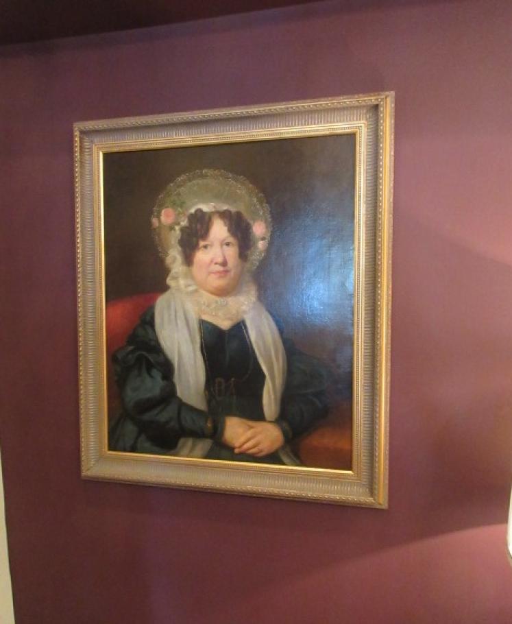 Mid Victorian Antique Oil on Canvas Portrait of a Lady - Image 5