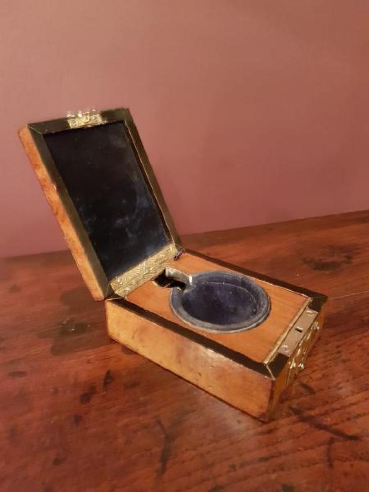 Victorian Burr Walnut Brass Bound Pocket Watch Box - Image 4