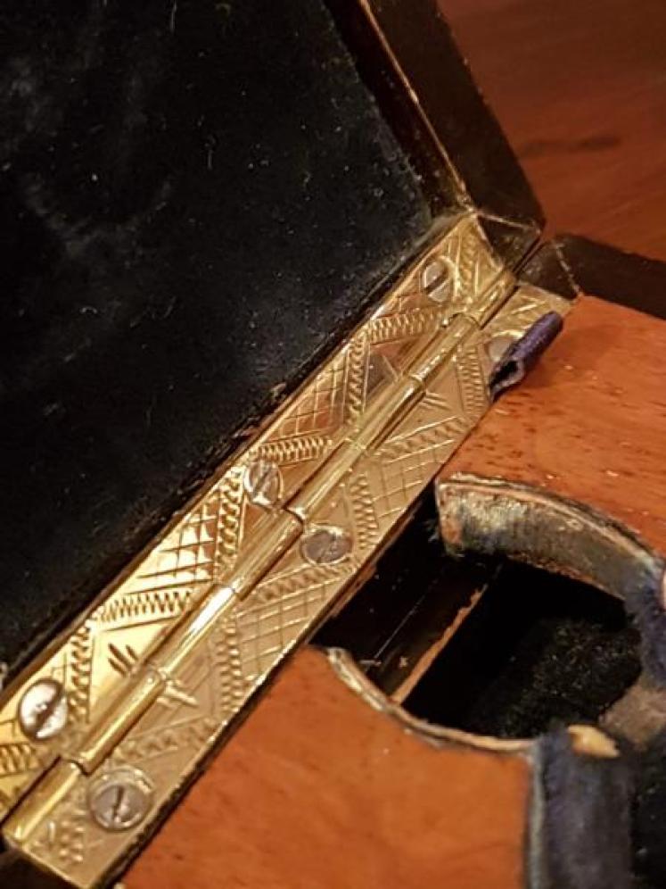 Victorian Burr Walnut Brass Bound Pocket Watch Box - Image 5