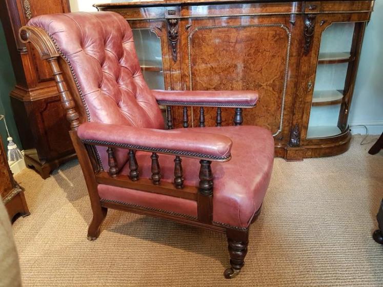 Superb Early Victorian Mahogany Framed Leather Arm Chair  - Image 2