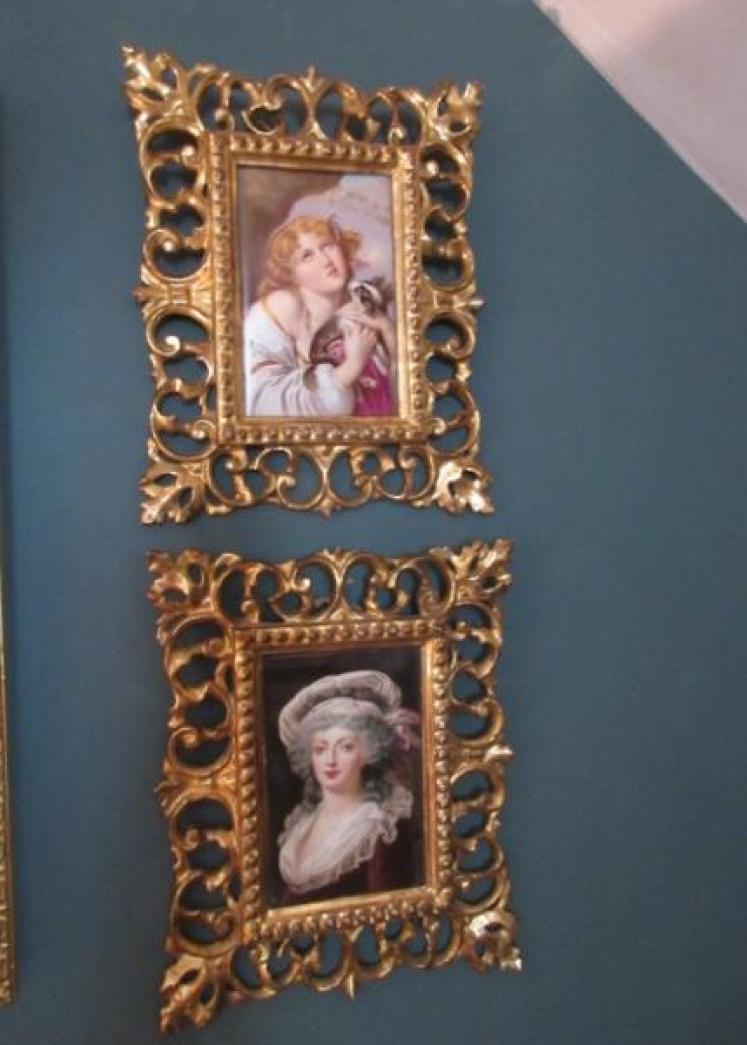 Pair of 19th Century Vienna Porcelain Plaques in Frames  - Image 1