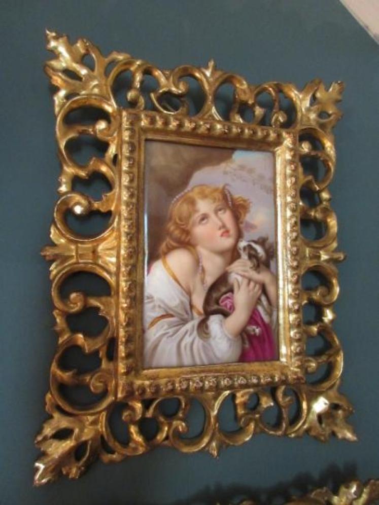 Pair of 19th Century Vienna Porcelain Plaques in Frames  - Image 2