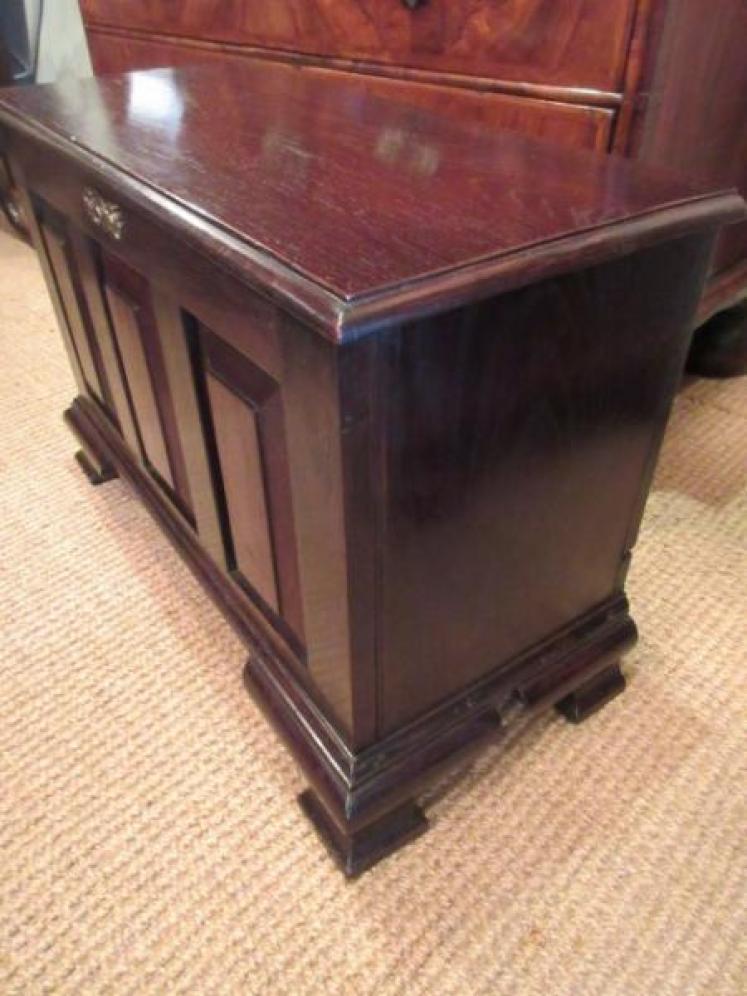 Small George II Style Antique Oak Coffer - Image 4