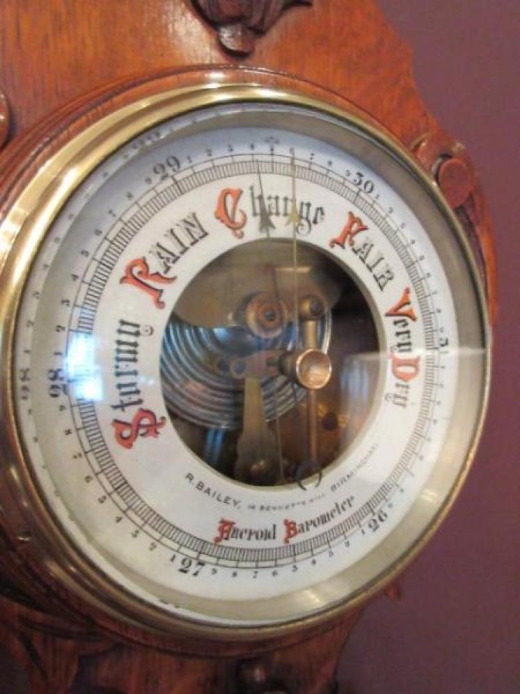Small Mid Victorian Antique Polished Oak Banjo Barometer - Image 5