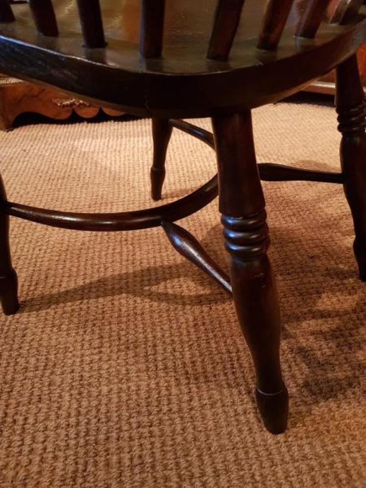 Antique Ash and Elm Low Back Windsor Chair - Image 3