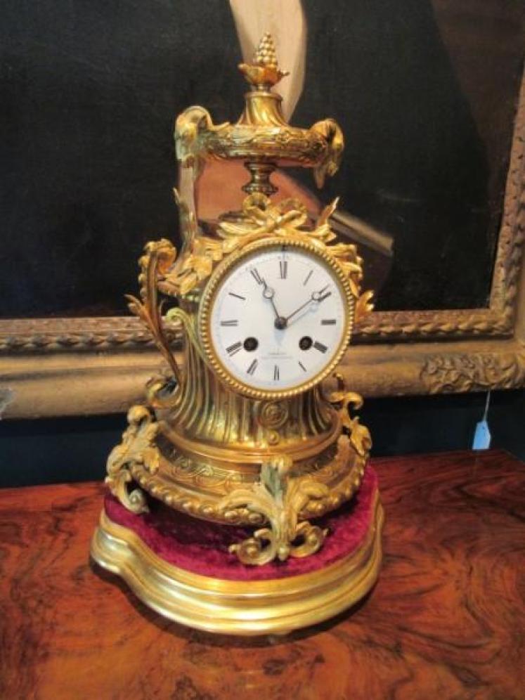 Fine Antique Ormolu Cased French Bell Striking Mantel Clock - Image 1