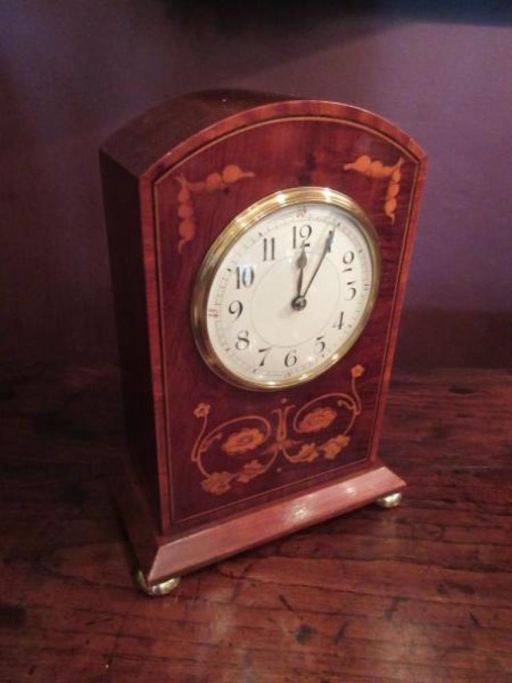 Art Nouveau Style Fruitwood Inlaid Mantel Clock - Image 5