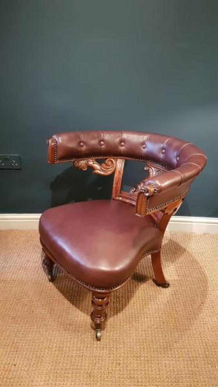 William IV Leather Library Armchair - Image 7