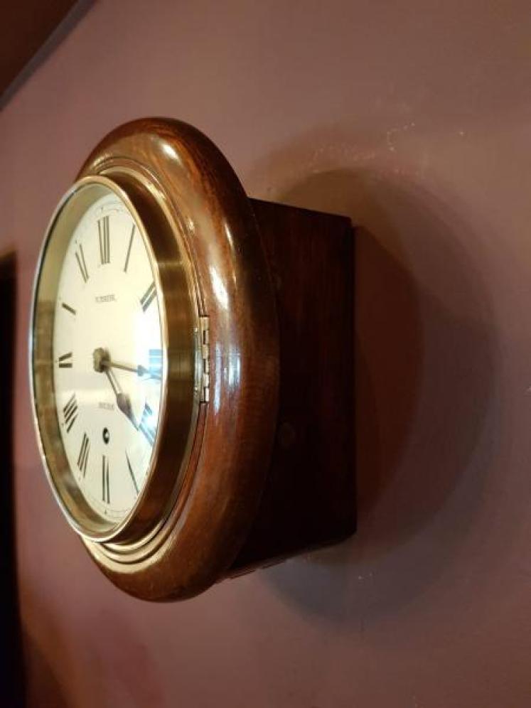 Antique Edwardian Period 8" Oak Cased Dial Clock - Image 4