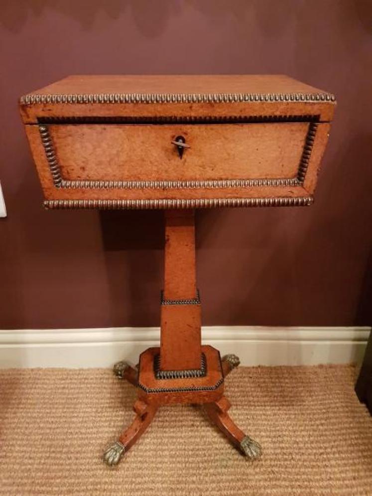 Superb Antique Regency Amboyna Teapoy - Image 1