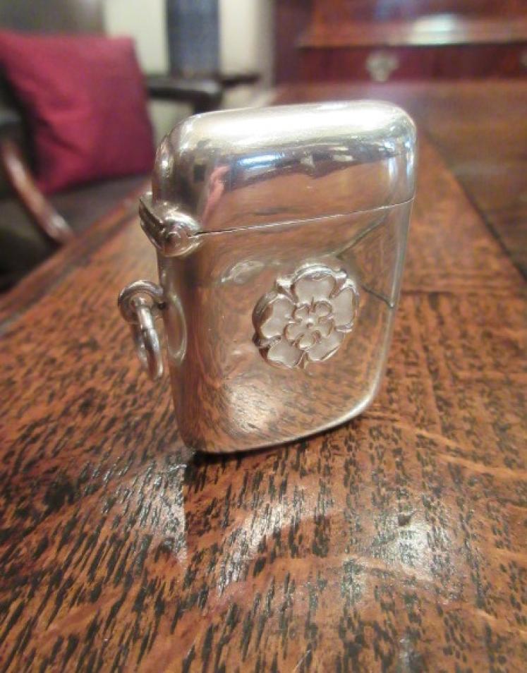 Edwardian Silver Yorkshire White Rose Vesta Case - Image 1