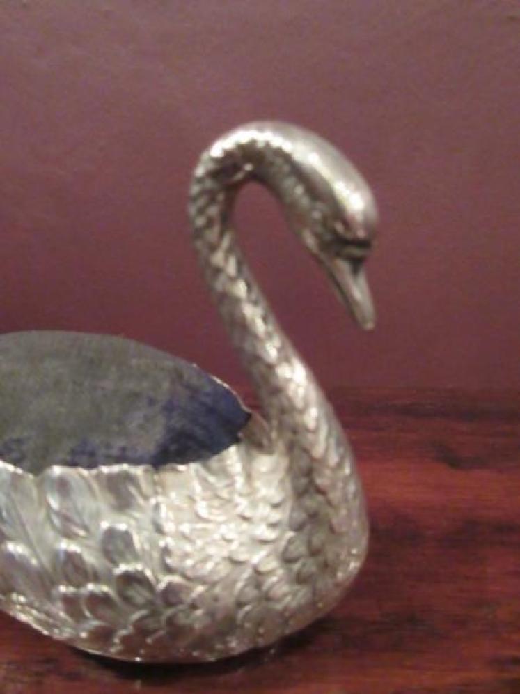 Large Edwardian Antique Silver 'Swan' Pin Cushion - Image 2
