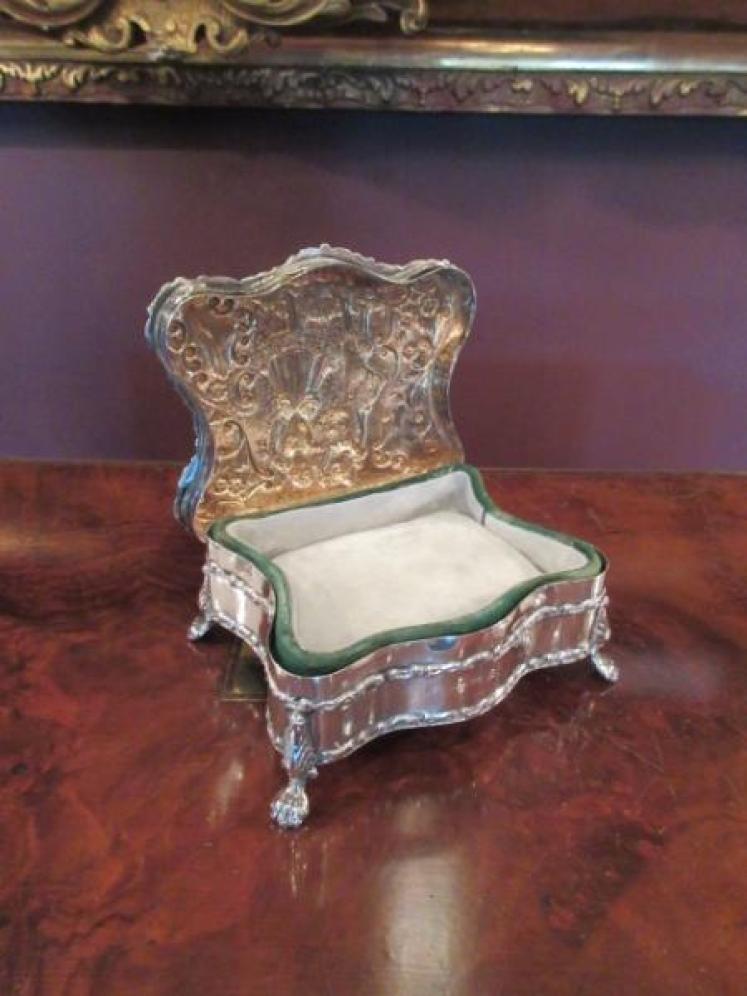 Edwardian Antique Silver Embossed Jewellery box - Image 2