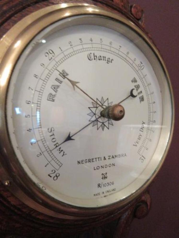 Small Antique Negretti & Zambra Banjo Barometer - Image 3