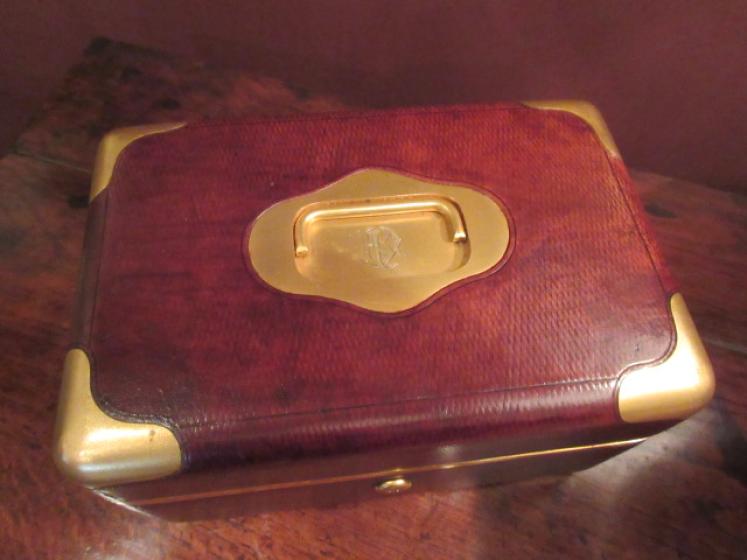 Antique Paris Made Leather & Gilt Bound Jewellery Case - Image 2