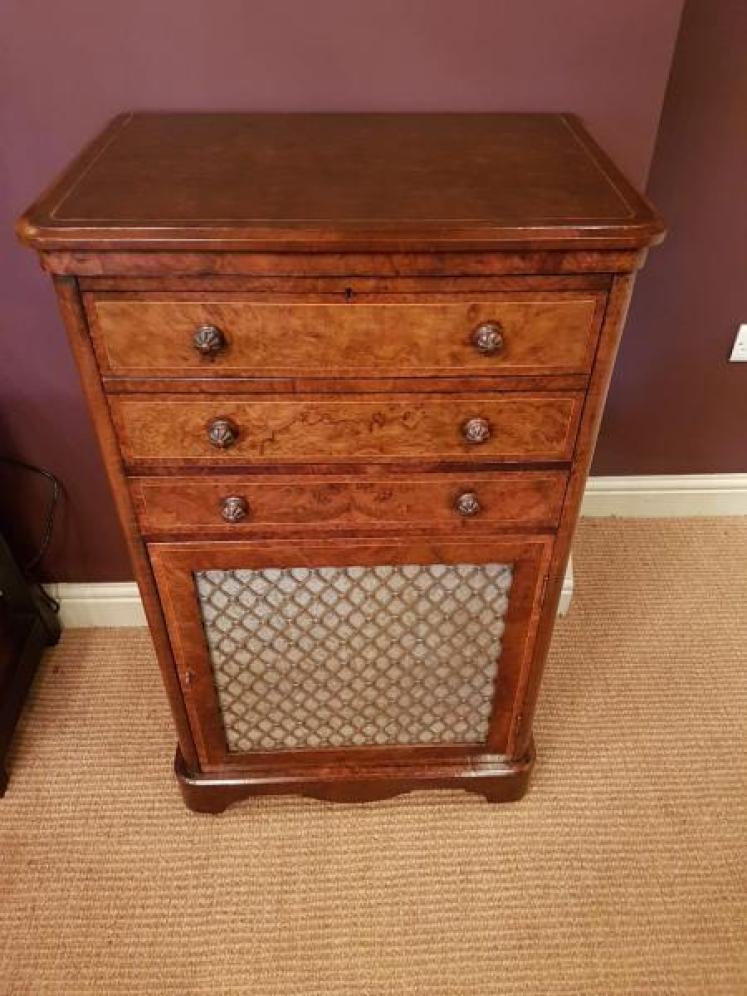 Fine Quality Early Victorian Secretaire Cabinet - Image 2