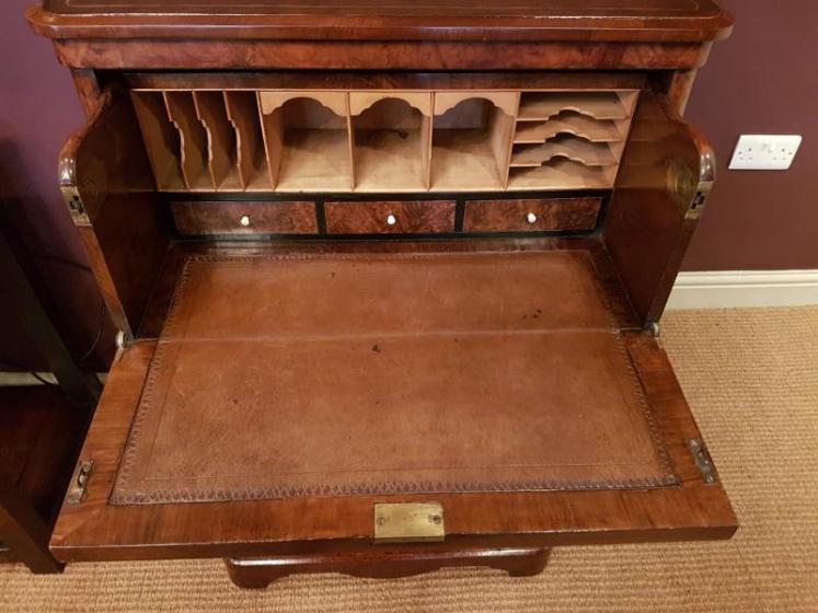 Fine Quality Early Victorian Secretaire Cabinet - Image 5