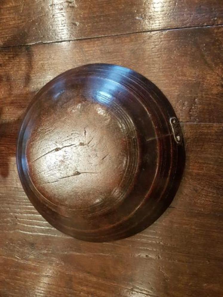 Antique Welsh Fruitwood Cawl Bowl - Image 3