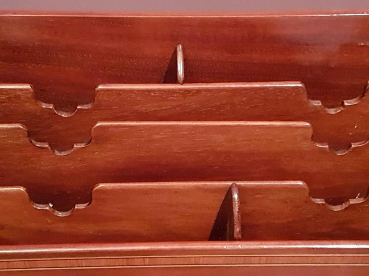 Fine Quality Late Victorian Mahogany Waterfall Letter Rack - Image 5