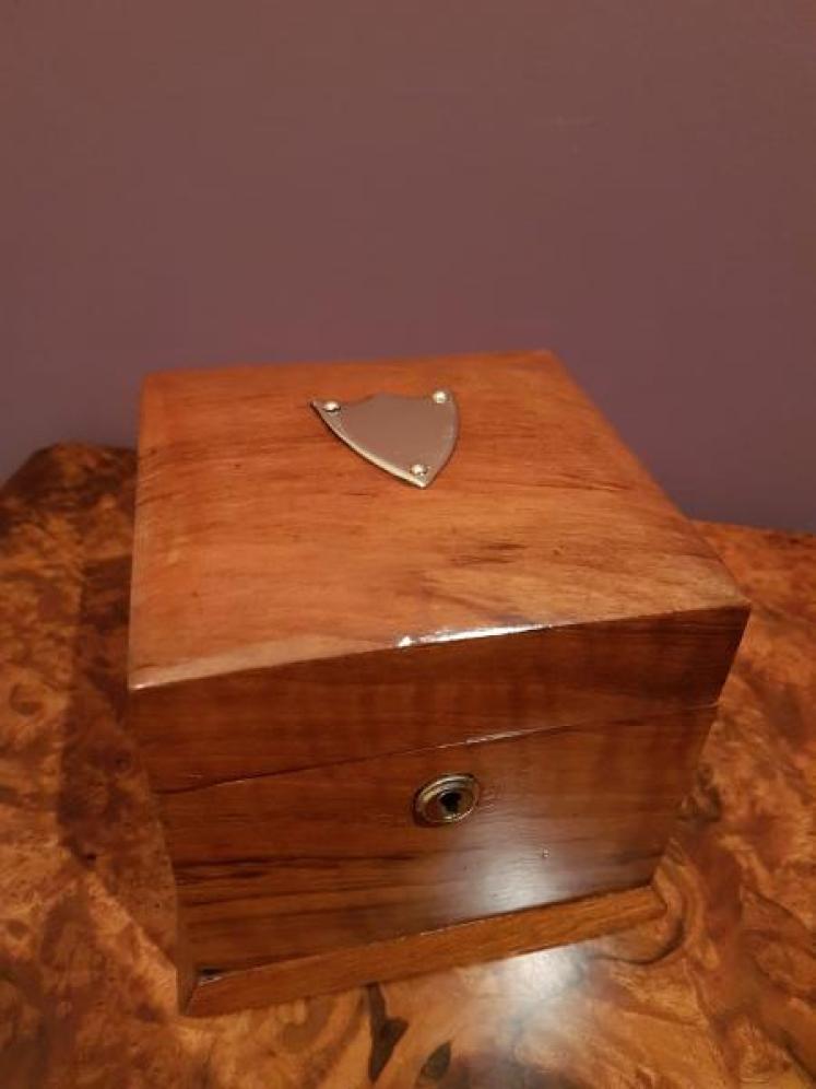 Small Victorian Walnut Dome Top Jewel Box - Image 2