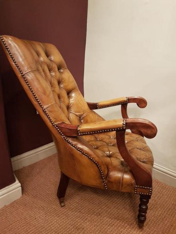 Antique Button Back Leather Open Am Chair - Image 2
