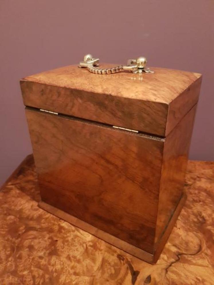 Fabulous Antique Burr Walnut Jewellery Box - Image 4