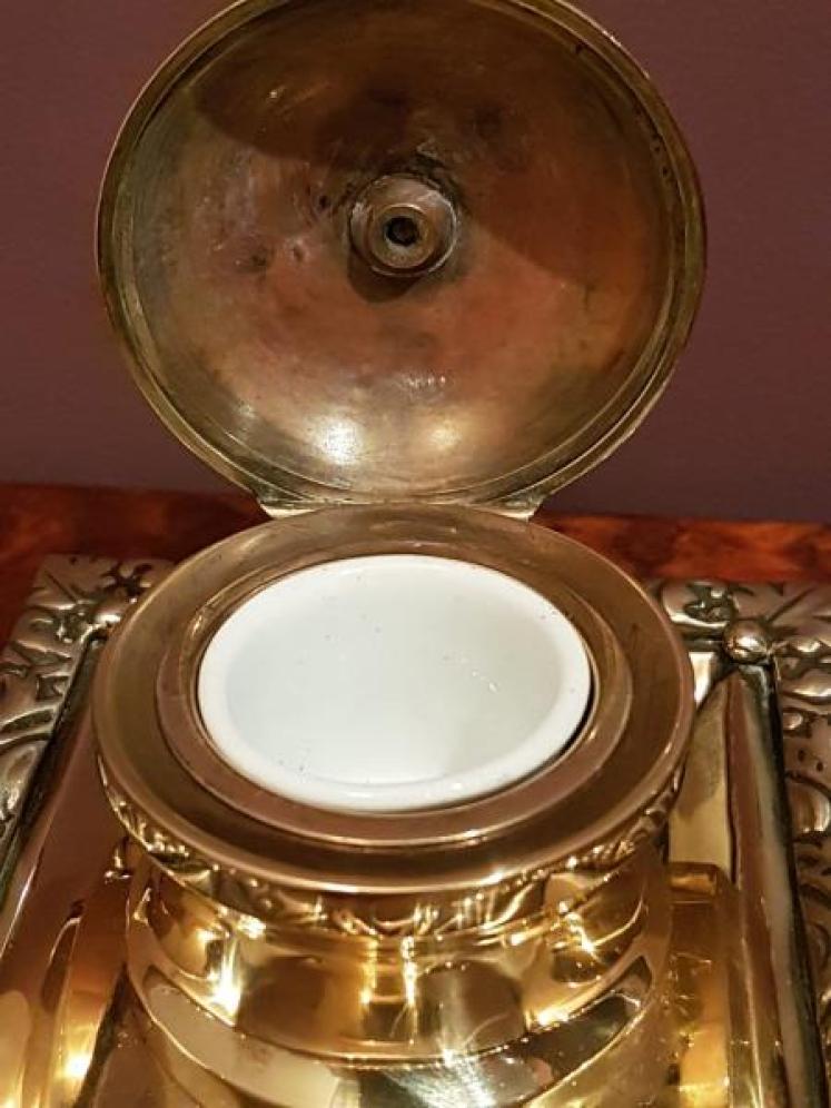 Small Victorian Brass Ink Well - Image 3