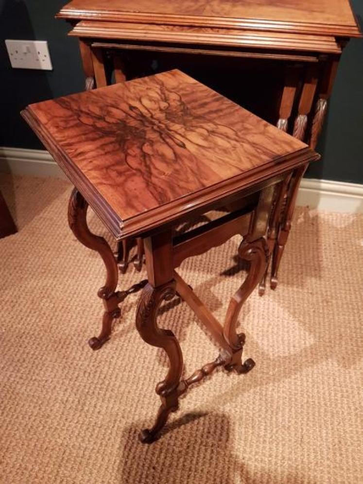 Superb Edwardian Walnut Next of Tables - Image 3