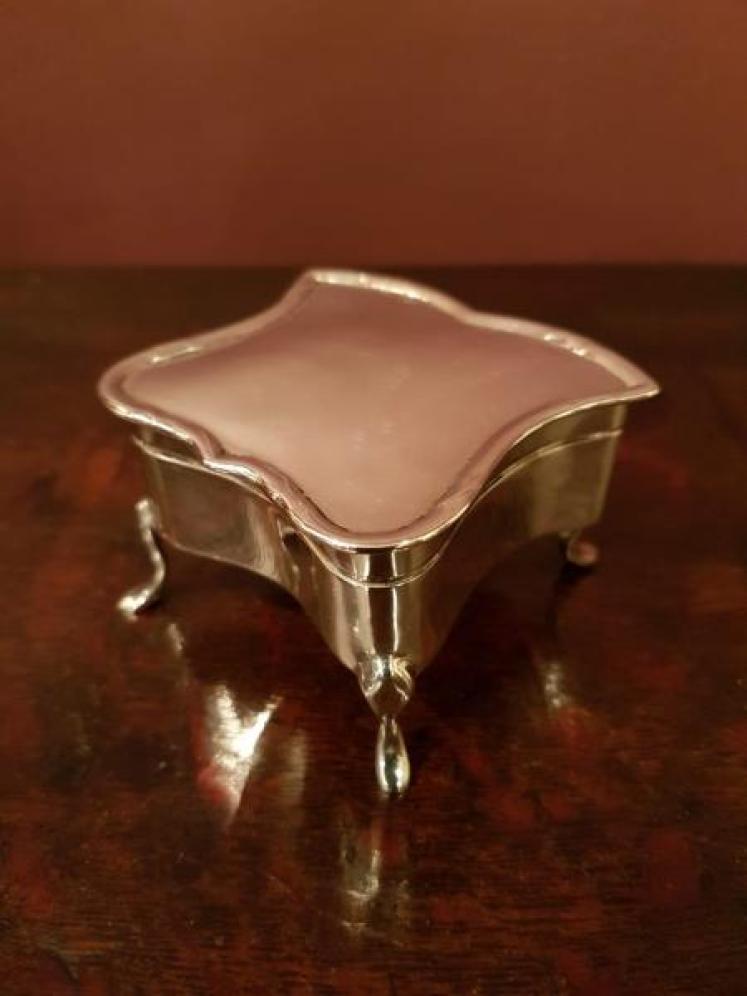 Antique Edwardian Period Silver Ring Box - Image 1