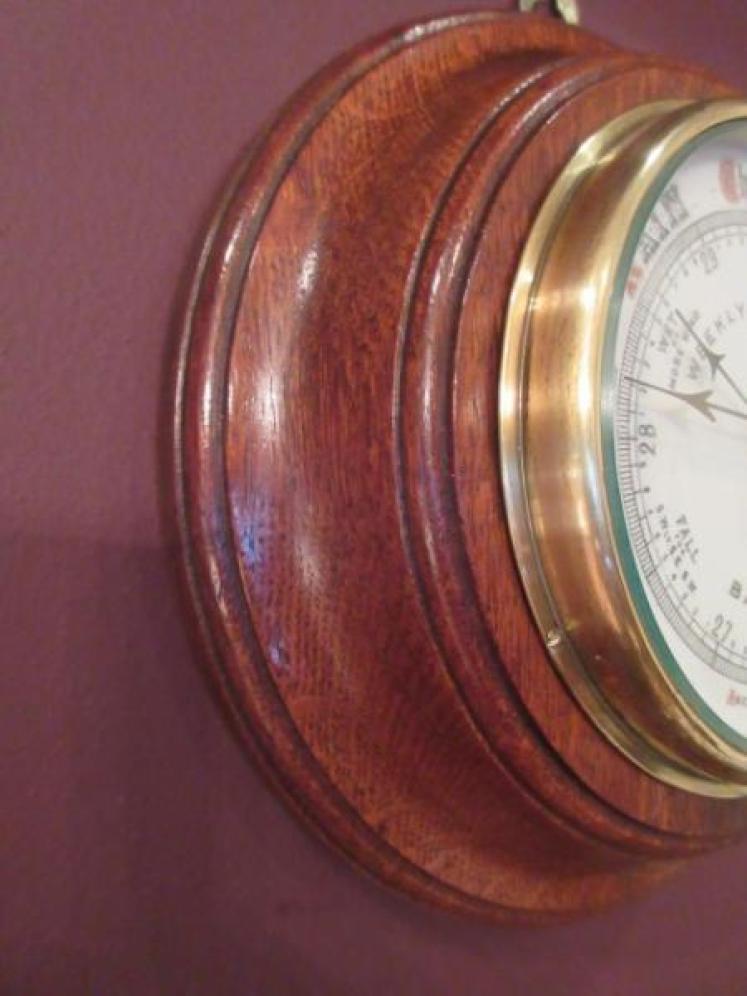 Antique Polished Oak 'Weekly Telegraph' Barometer - Image 3