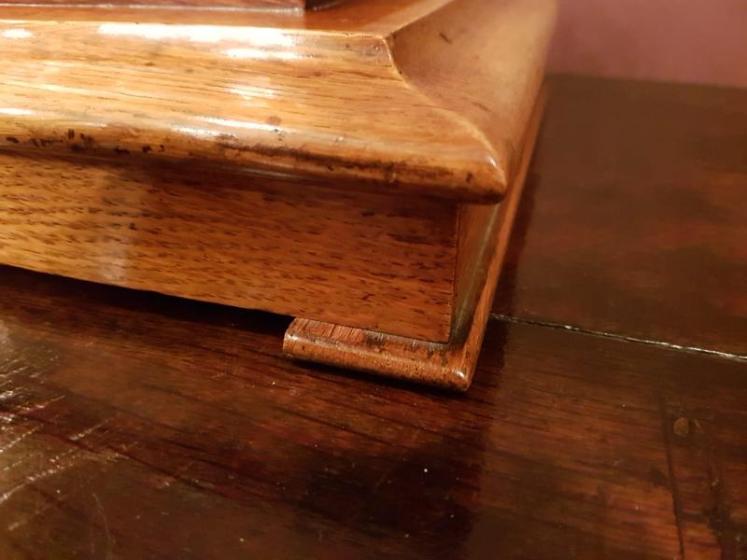 Edwardian Oak Cased Barograph with Thermometer - Image 4