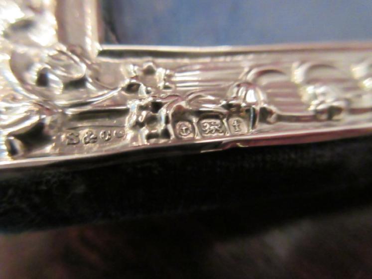 Edwardian Antique Silver Lily of Valley Photo Frame - Image 4