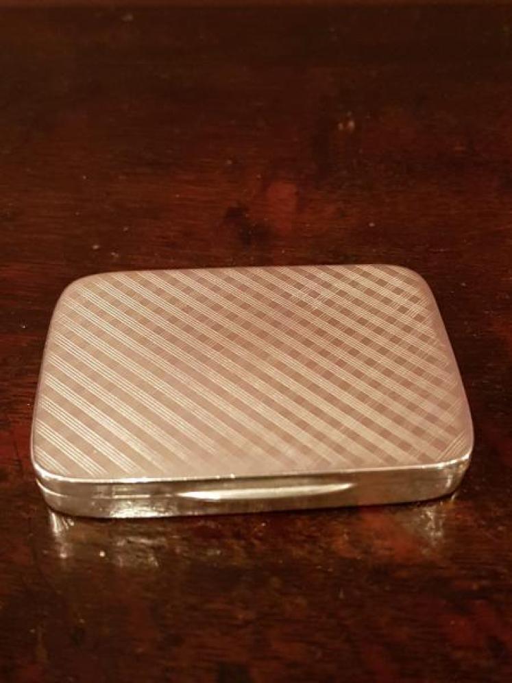 Antique Silver Engraved Table Vesta Case - Image 1