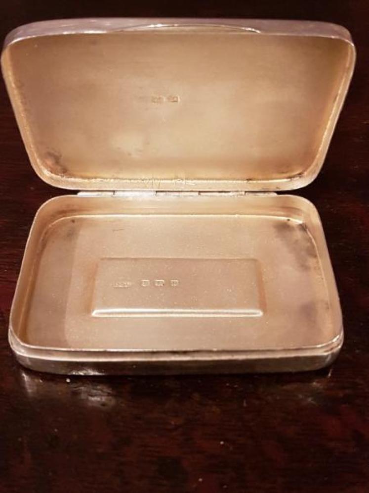 Antique Silver Engraved Table Vesta Case - Image 3