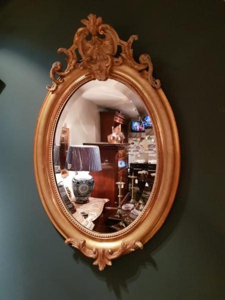 Superb Victorian Timber Gilt Oval Mirror - Image 1