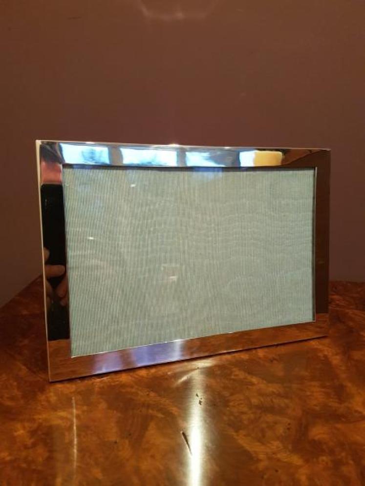 Quality George V Period Silver Photo Frame  - Image 2