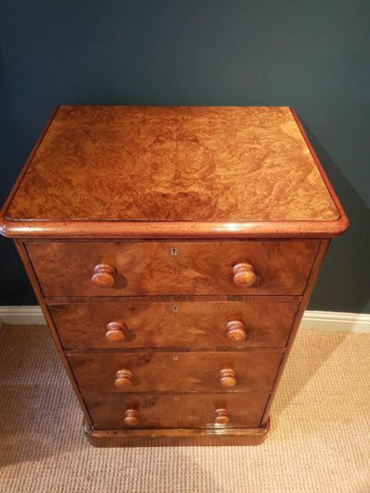 Fine Quality Mid Victorian Burr Walnut Tallboy Chest - Image 2