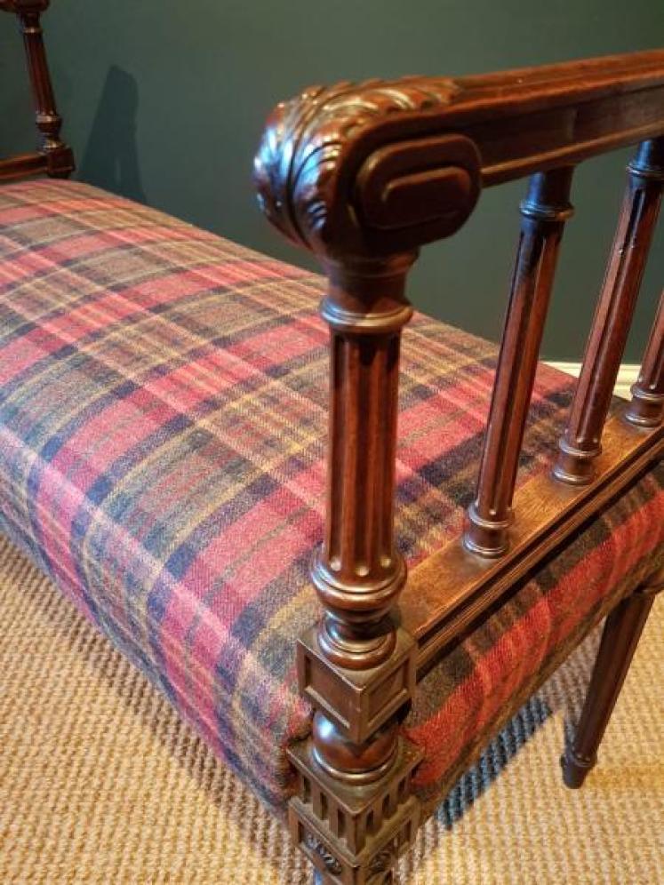 Fine Quality Early Victorian Mahogany Double Stool - Image 4