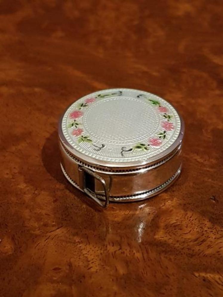 Edwardian Silver and Engine Turned Enamel Tape Measure - Image 1