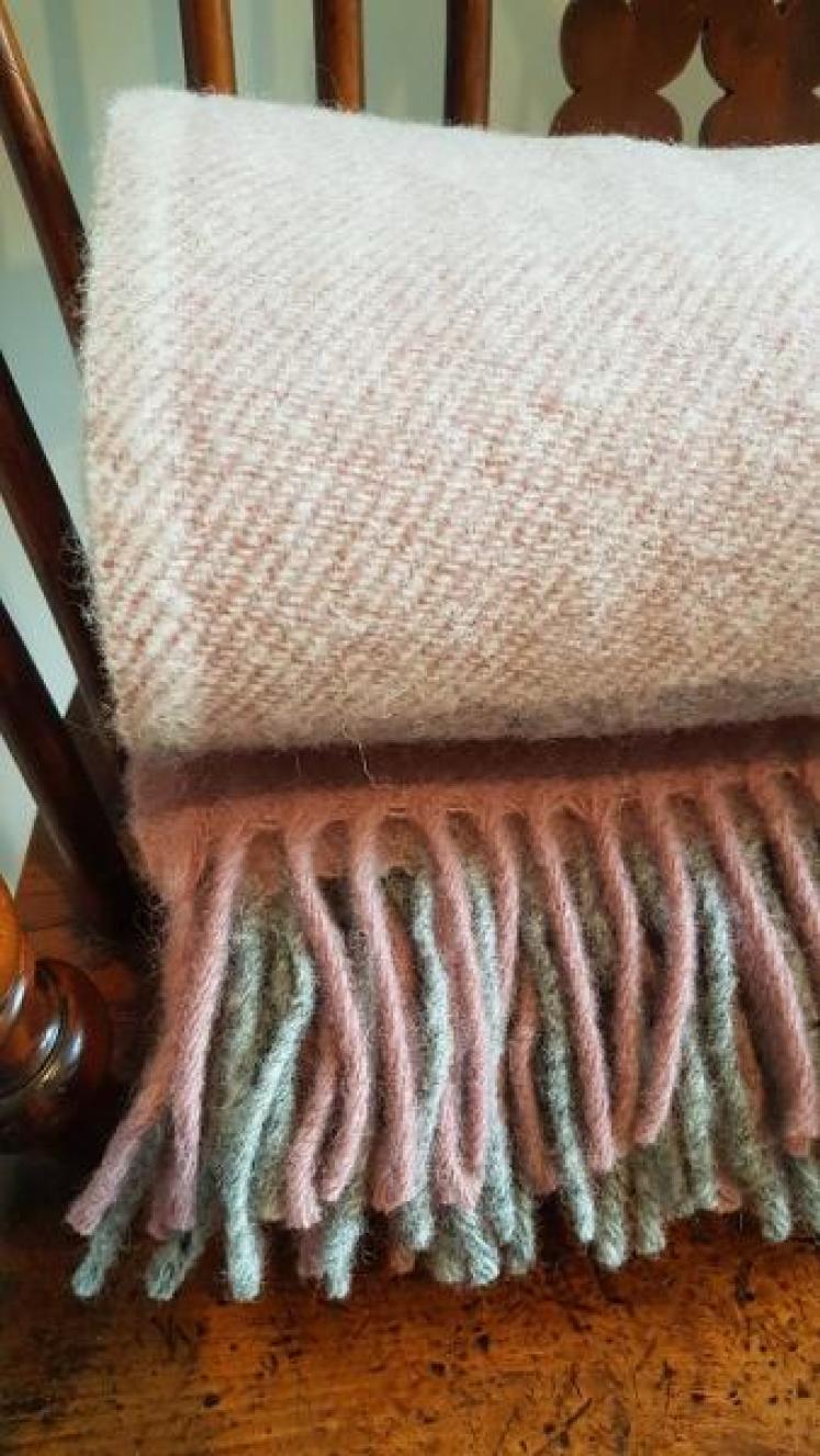 Tweedmill Block Check Dusky Pink & Grey Throw OUT OF STOCK - Image 3