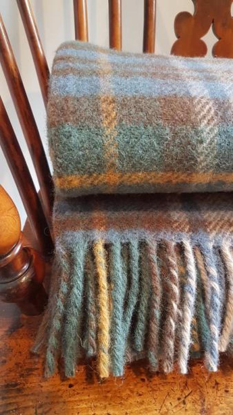 Tweedmill Antique McKellar Throw OUT OF STOCK - Image 3