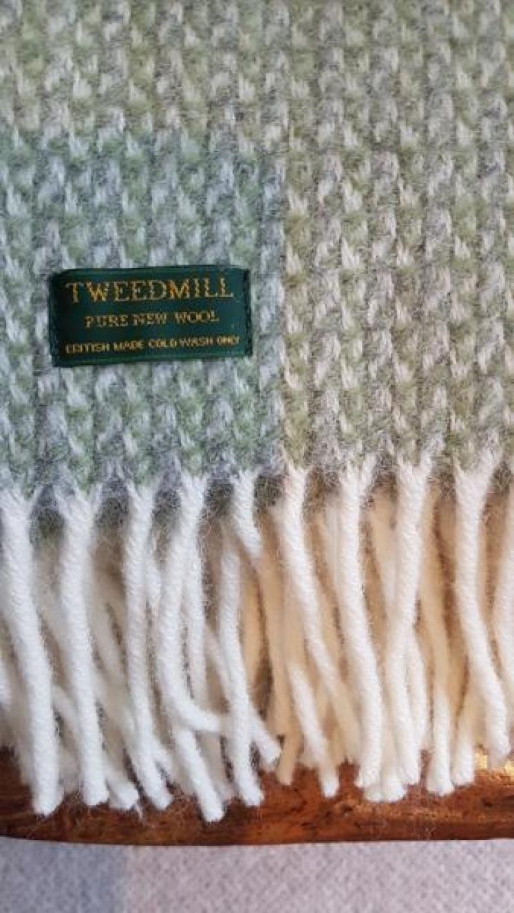 Tweedmill Illusion Green & Grey Throw  - Image 2