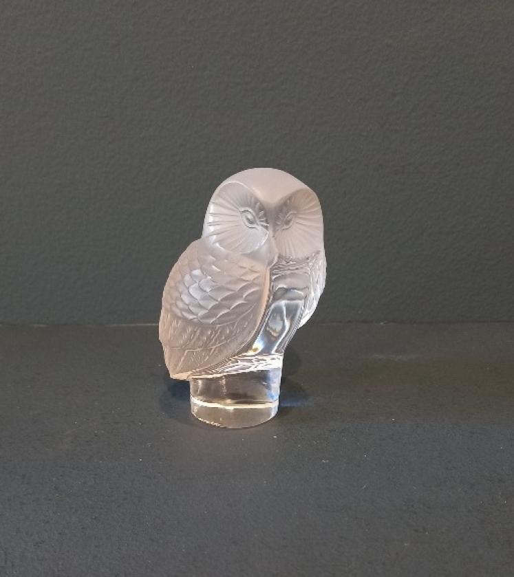 Lalique Opalescent 'Hibou' Owl - Image 1